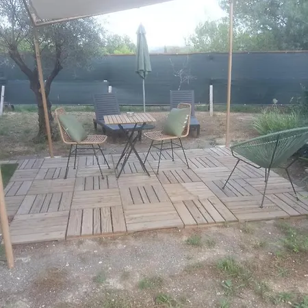 La Chouette , Kota, Spacieuse De 20m2 Totalement Independante Couette-café 3*