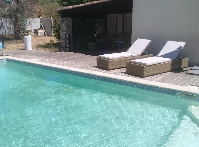 La Chouette , Kota, Spacieuse De 20m2 Totalement Independante Bed & Breakfast