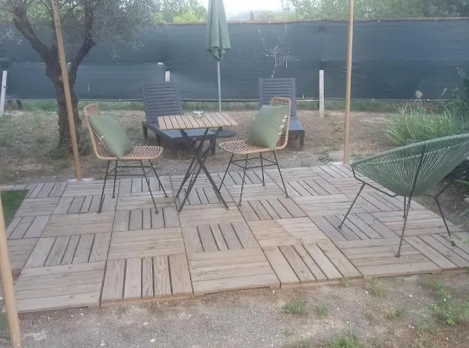 La Chouette , Kota, Spacieuse De 20m2 Totalement Independante Bed & Breakfast 3*